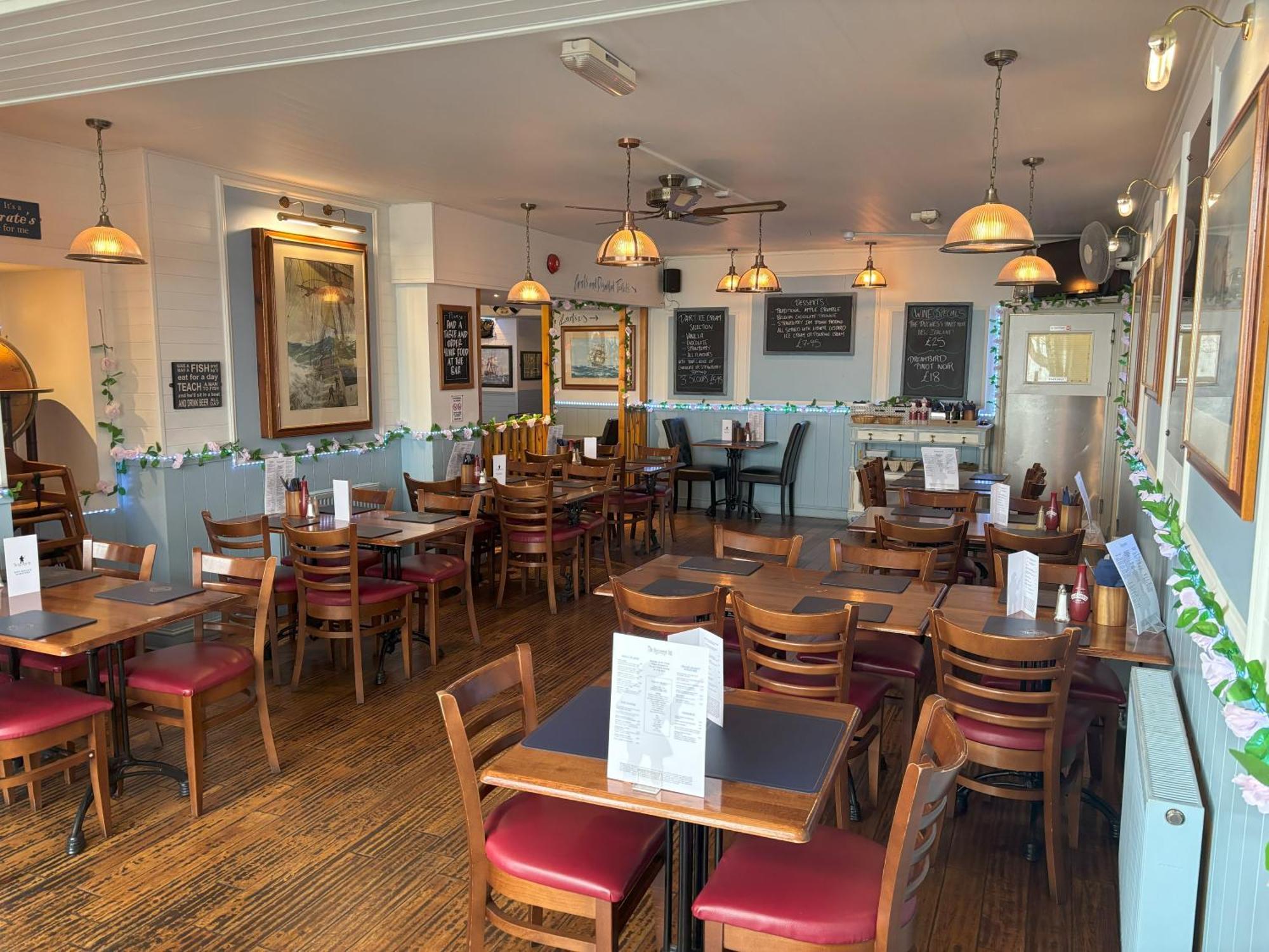 The Buccaneer Inn Torquay Exterior photo