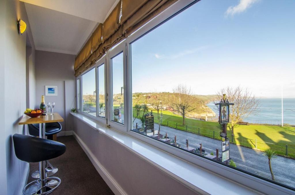 The Buccaneer Inn Torquay Room photo